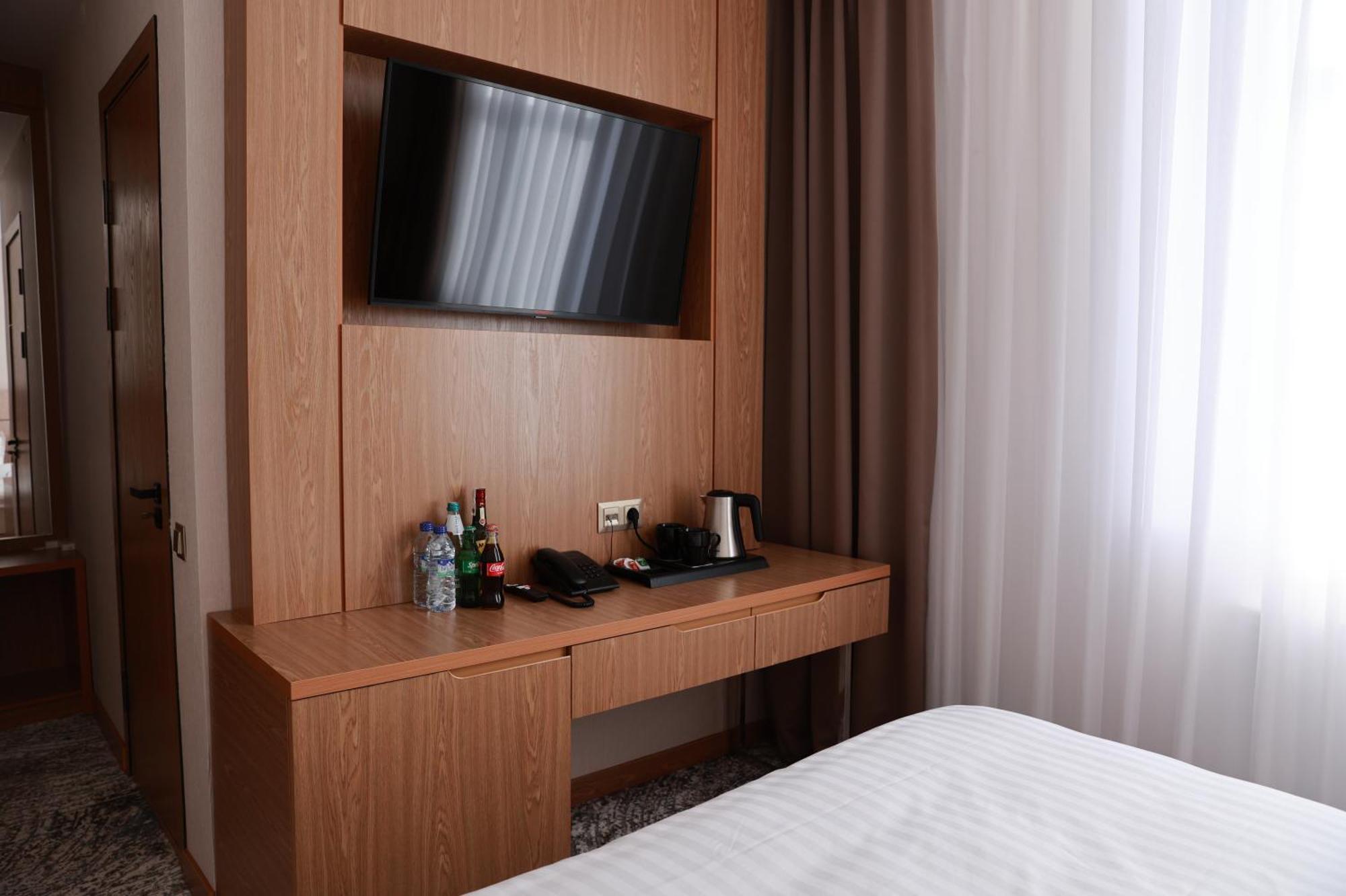 Damir Hotel Нукус Экстерьер фото